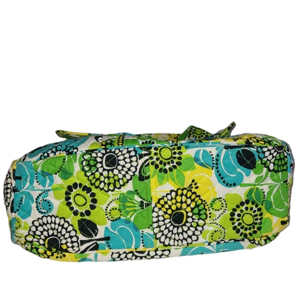 VERA BRADLEY LIMES UP DIAPER BAG & EXTRA SPARE DRAWSTRING CARRY ALL - Picture 5 of 11